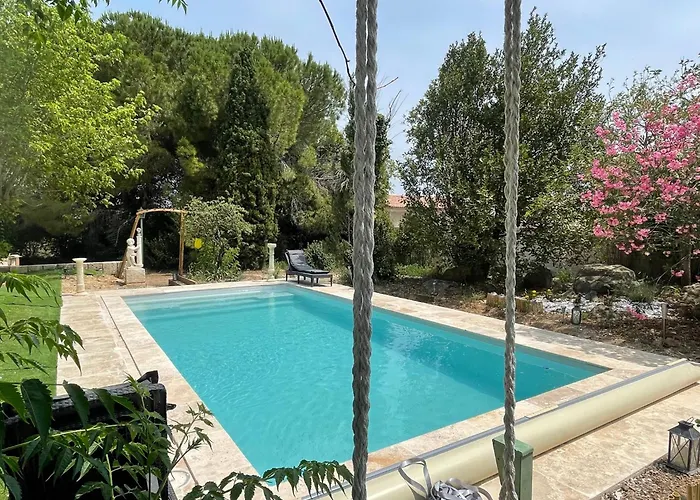 Villa Au Calme Avec Piscine Et Sauna